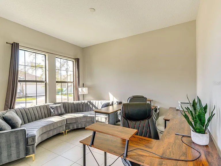 7523 Paradiso Dr — Photo 14