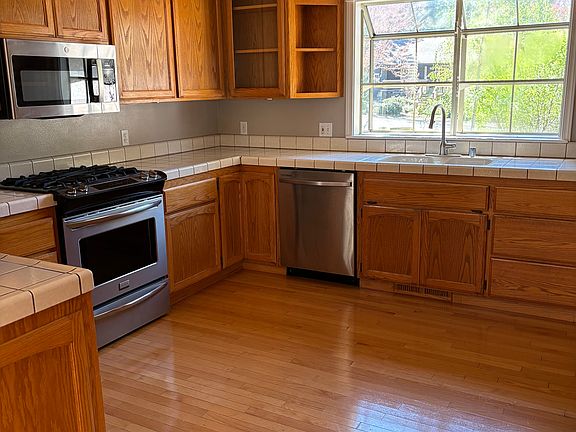 5th image of 21531 Gayla Dr