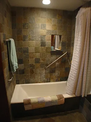 Rented by Fortress Realty Inc. | media 18