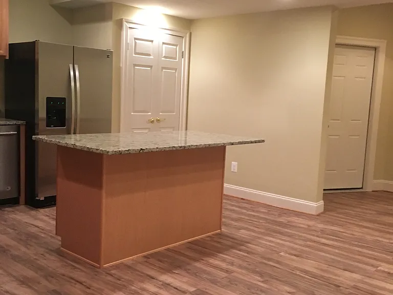 8102 Westchester Dr #B — Photo 11