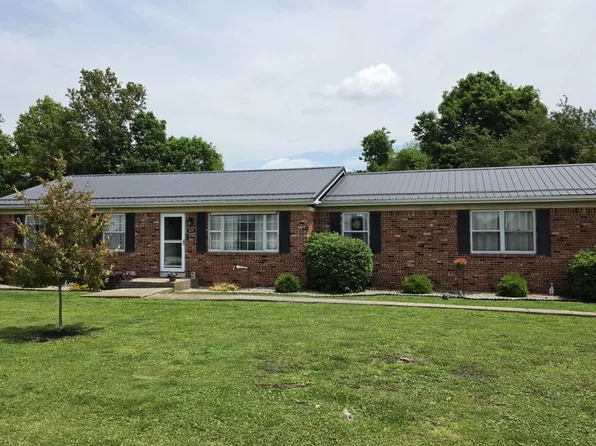 429 S Delaware St, Shelburn, IN 47879