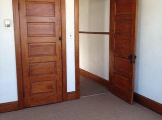 53 Beal St, Hamilton, NJ 08610