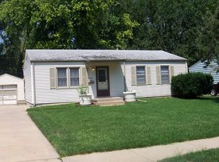 5518 N 65th St, Omaha, NE 68104