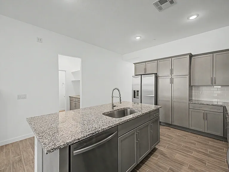 8232 E University Dr #104 — Photo 18