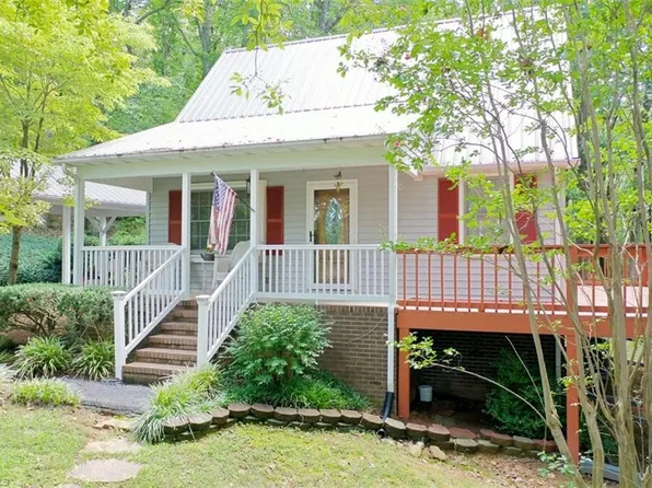 1283 Pineview Rd, Randleman, NC 27317