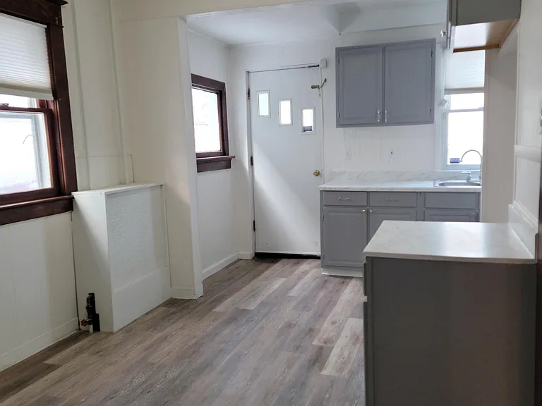 125 Argo Park — Photo 2