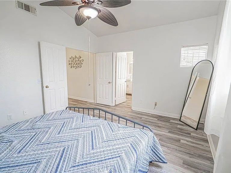 25535 Chisom Ln — Photo 31