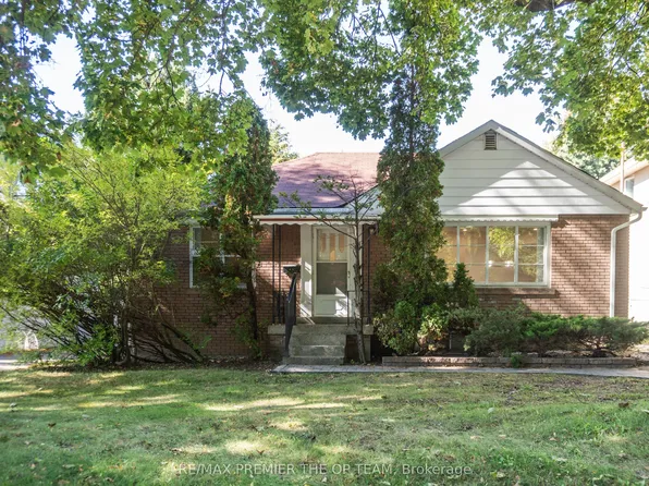 148 Martin Grove Rd, Toronto, ON M9B 4K9