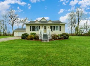 3843 N Mackinaw Rd, Pinconning, MI 48650