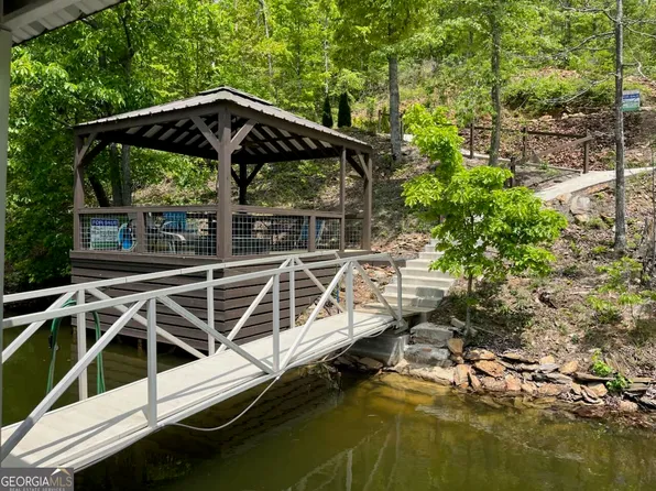 29 Ginhouse Pt, Wedowee, AL 36278