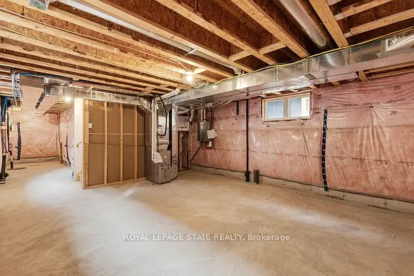 37 Delena Ave S — Photo 29