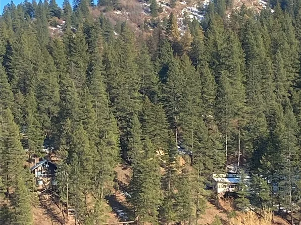 551 Marshall Lake Drive, Newport, WA 99156