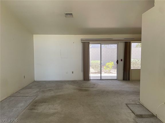 4th image of 8673 Prairie Hill Dr