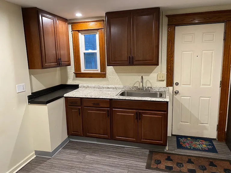 78 Coventry Ave #78 — Photo 5