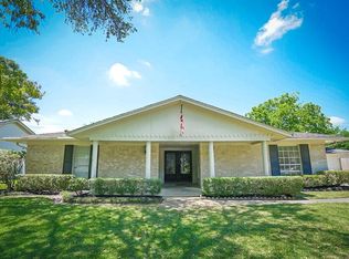811 Carlingford Ln, Houston, TX 77079