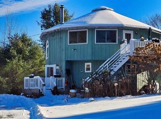 1192 Chapel Hill Road, Whitingham, VT 05361