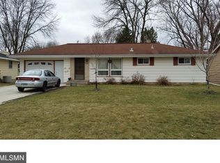 1022 Scott St S, Shakopee, MN 55379