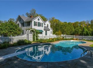 53 Hut Hill Rd, Bridgewater, CT 06752