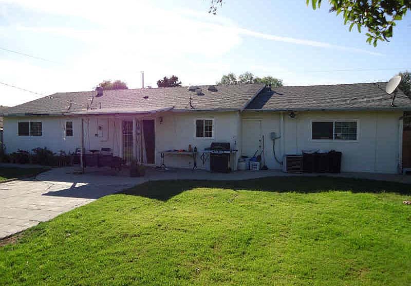 2nd image of 2158 Fig St