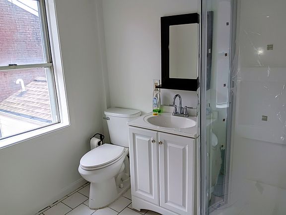 5th image of 254 S Exeter St Floor 2
