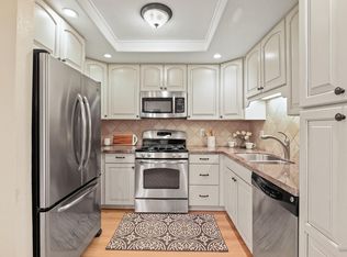 975 Santa Cruz Way, Rohnert Park, CA 94928