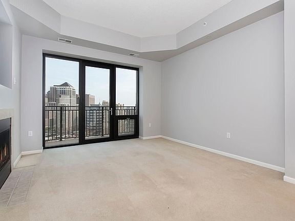 4th image of 500 Grant St E #2409