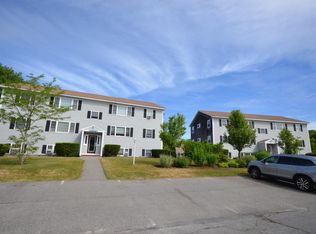 25 Thomas Ave APT 5, Buzzards Bay, MA 02532