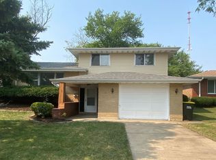 6606 102nd Pl, Chicago Ridge, IL 60415