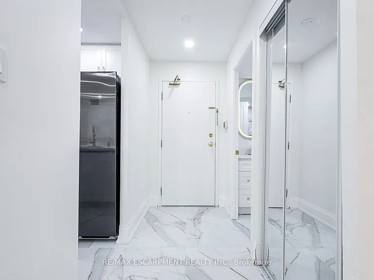 285 Enfield Pl #1603 — Photo 11