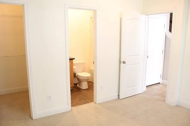 1st floor bedroom