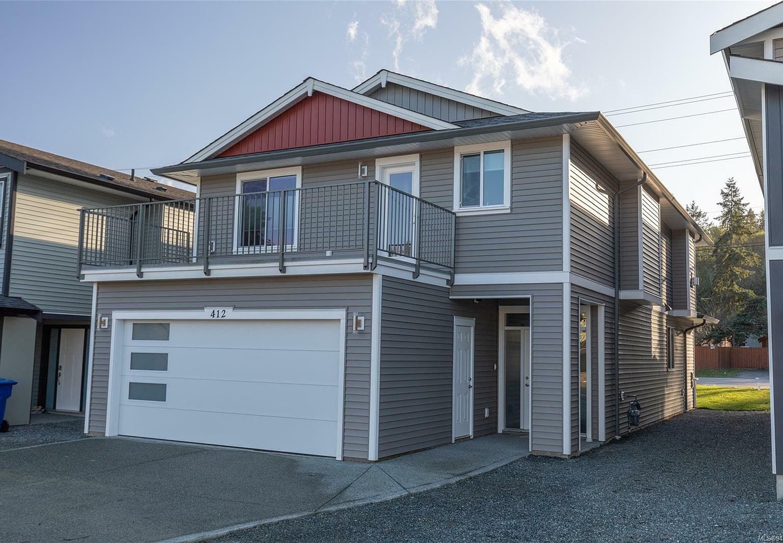 412 10th St, Nanaimo, BC V9R 1A1 Zillow