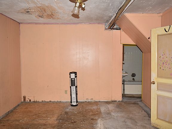 5th image of 13316 Francis Lewis Blvd