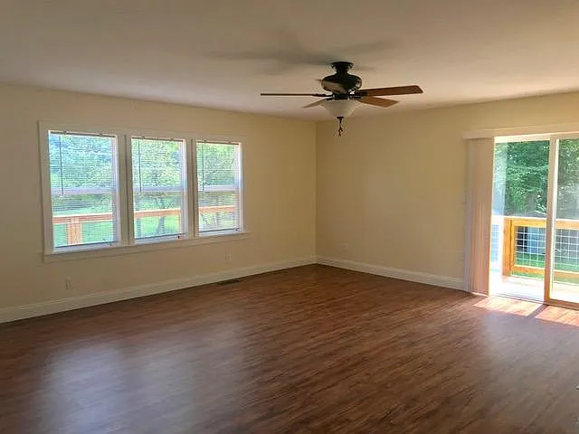 62 Old Barn Rd — Photo 5