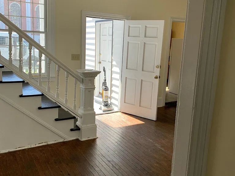 149 Saint Philip St #B — Photo 3