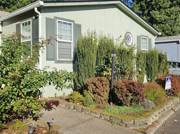 11695 SW Royal Villa Dr Space 232, Tigard, OR 97224