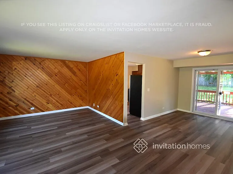 1405 N Parkview Ter — Photo 2