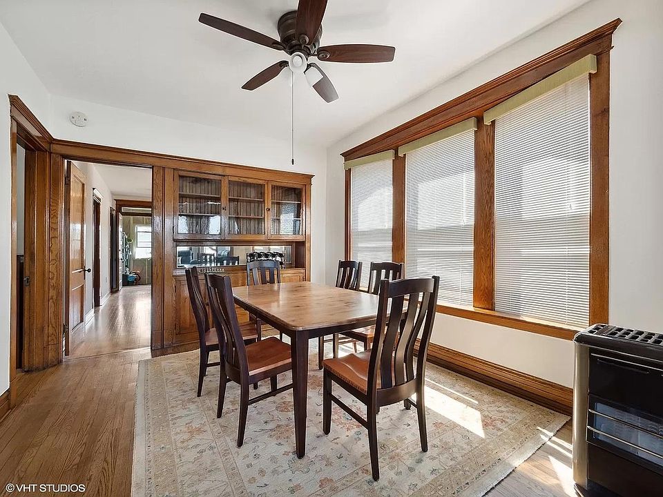 1st image of 2721 W Belmont Ave #2