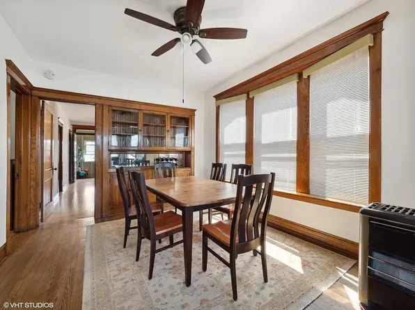 2721 W Belmont Ave #2, Chicago, IL 60618