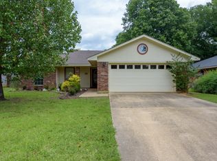 106 Ragan Ln, Haughton, LA 71037