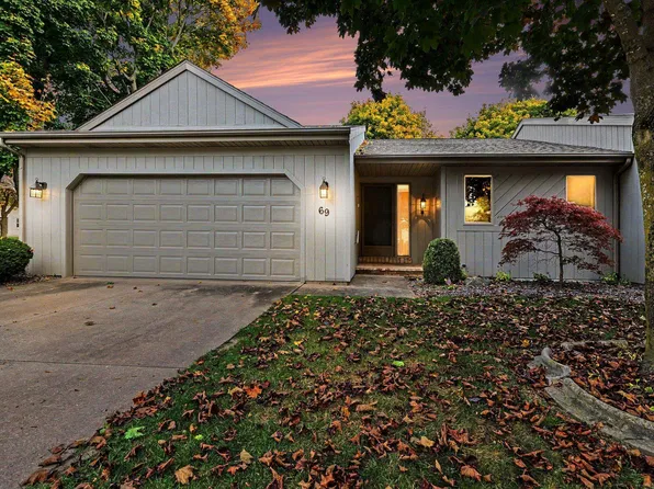 69 Pine Grove Dr, Frankenmuth, MI 48734