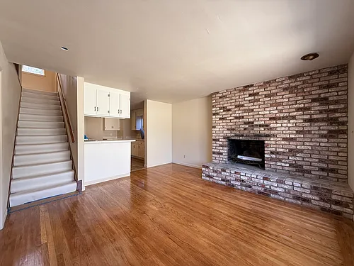 1816 Stuart St #1818 Photo 1