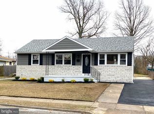109 W Evergreen Ave, Somerdale, NJ 08083