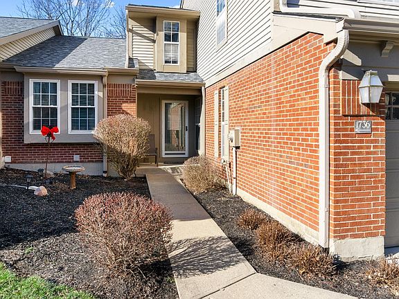 2nd image of 1736 Emerald Glade Ln
