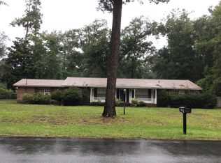 206 E Lawnwood Ave, Kingsland, GA 31548