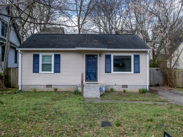606 Village Ct, Nashville, TN 37206