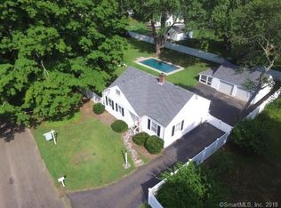 26 Munger Rd, Guilford, CT 06437