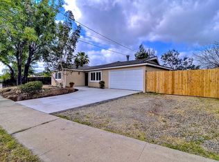 9520 E Heaney Cir, Santee, CA 92071