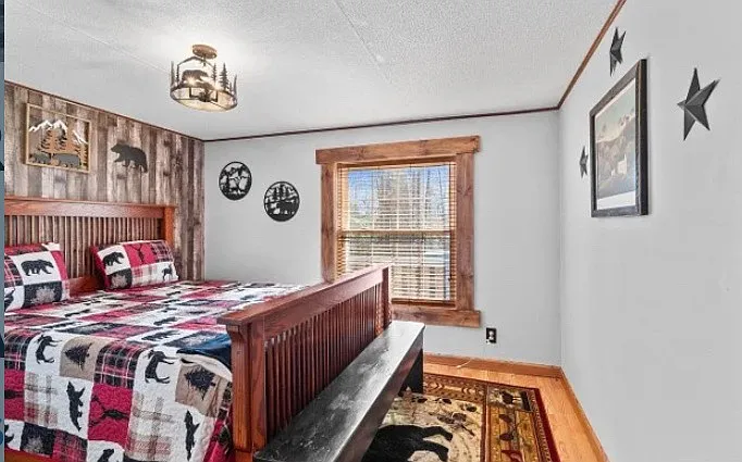 3 bed, 1056 sqft, $1,400 — Photo 4