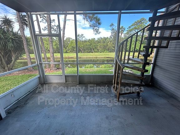 2nd image of 9650 Tara Cay Ct