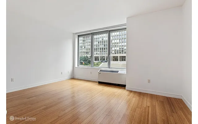 Rented by Douglas Elliman | media 35